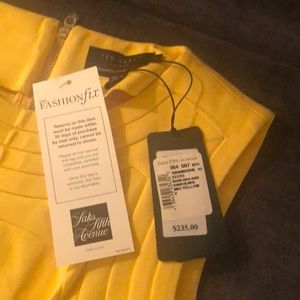 Ted Baker London Dresses - Ted Baker size 2 Mid yellow detail dress. Ted Baker London Dresses - Ted Baker size 2 Mid yellow detail dress.
